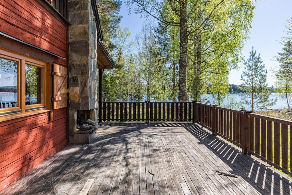 Cozy Cottage By The Lake, Charlottenberg Åmotfors エクステリア 写真