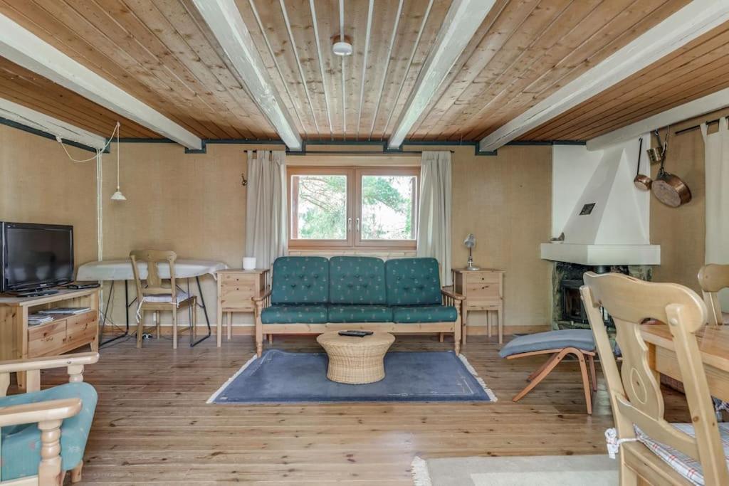 Cozy Cottage By The Lake, Charlottenberg Åmotfors エクステリア 写真